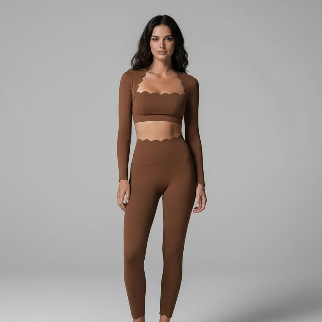 NoeLuxe Scallop Top