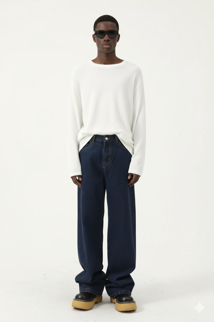 Mid Rise Jeans with Pockets